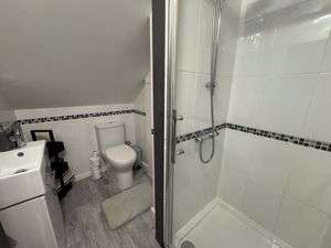 Loft Shower Room- click for photo gallery